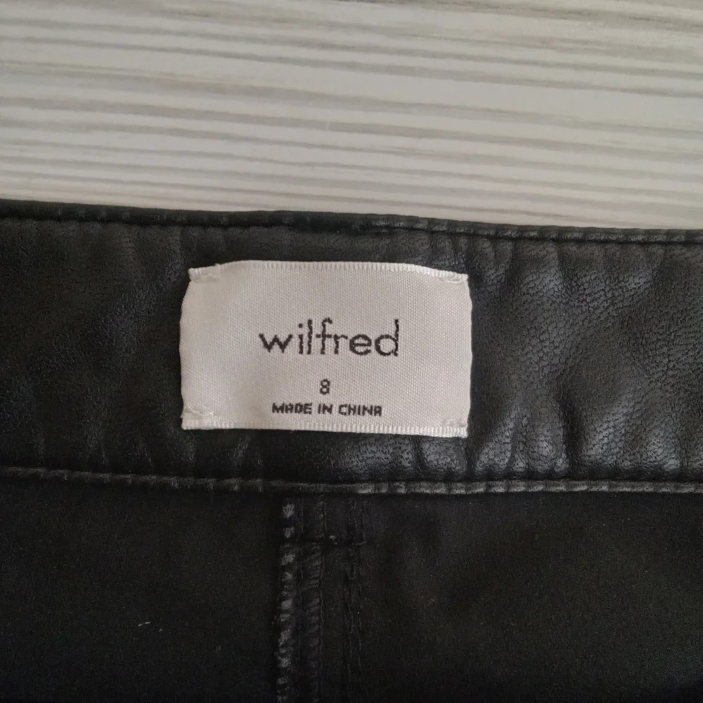 Aritza Wilfred Melina high waisted vegan leather black women's pants size 8 - Picture 5 of 9